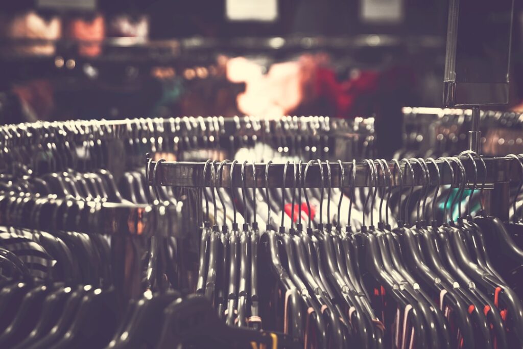 Sustainable Retail Chains Reshape Capital, Careers, and Climate