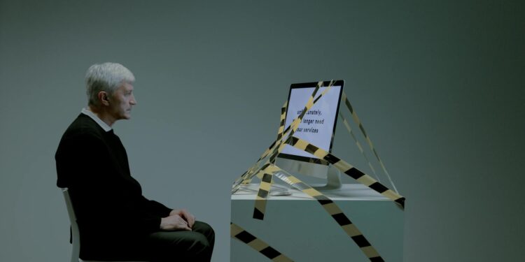 Technological Unemployment and Mid‑Career Professionals: A Structural Forecast