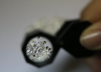 The Diamond Industry’s Carbon‑Offset Myth: A Structural Dissection of Greenwashing and Its Career‑Capital Fallout