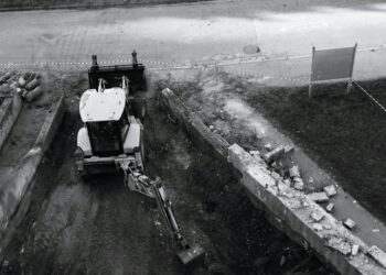 The Shadow Clock Ticks Faster: Unreported Hours Reshape U.S. Career Capital