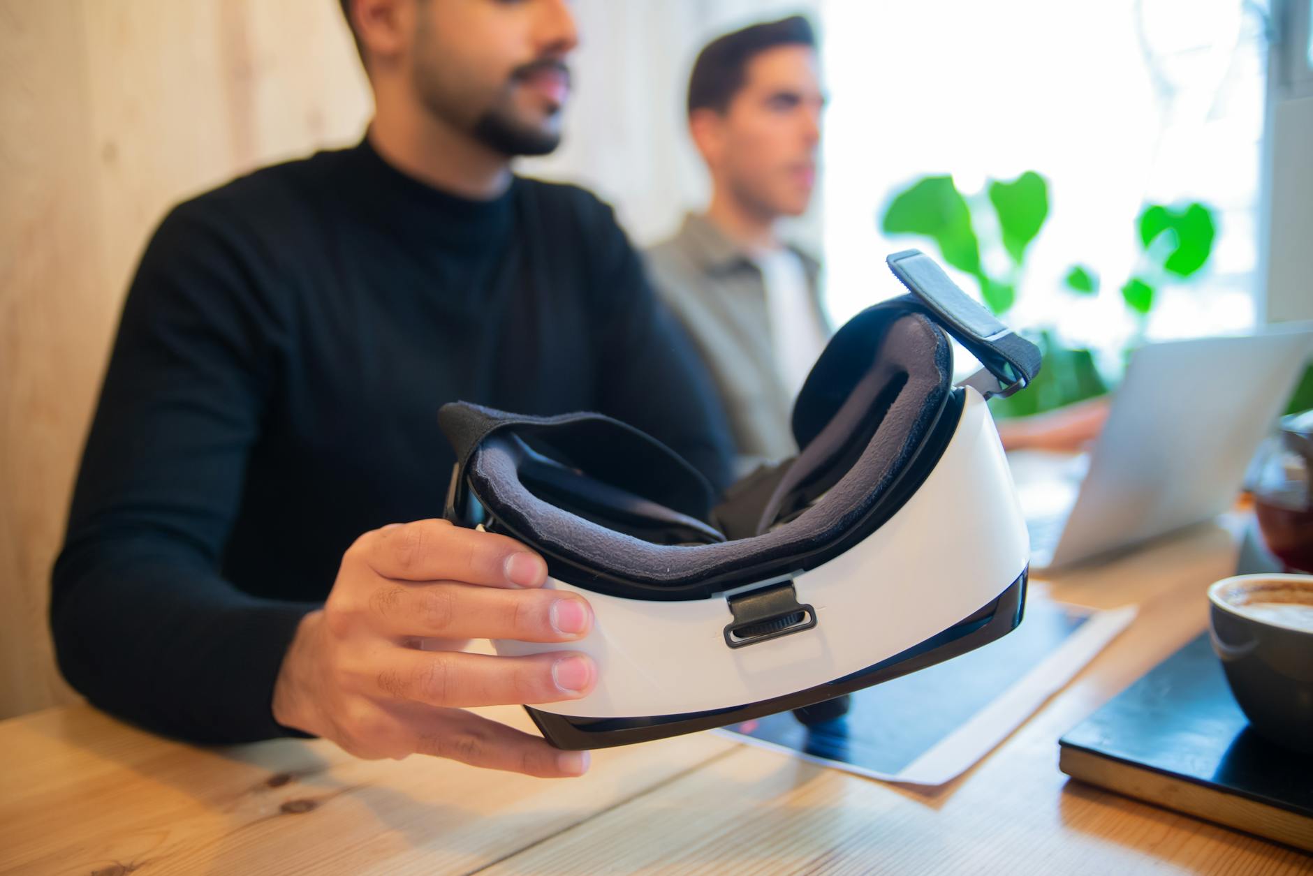 VR Meeting Rooms Are Redefining Remote Collaboration