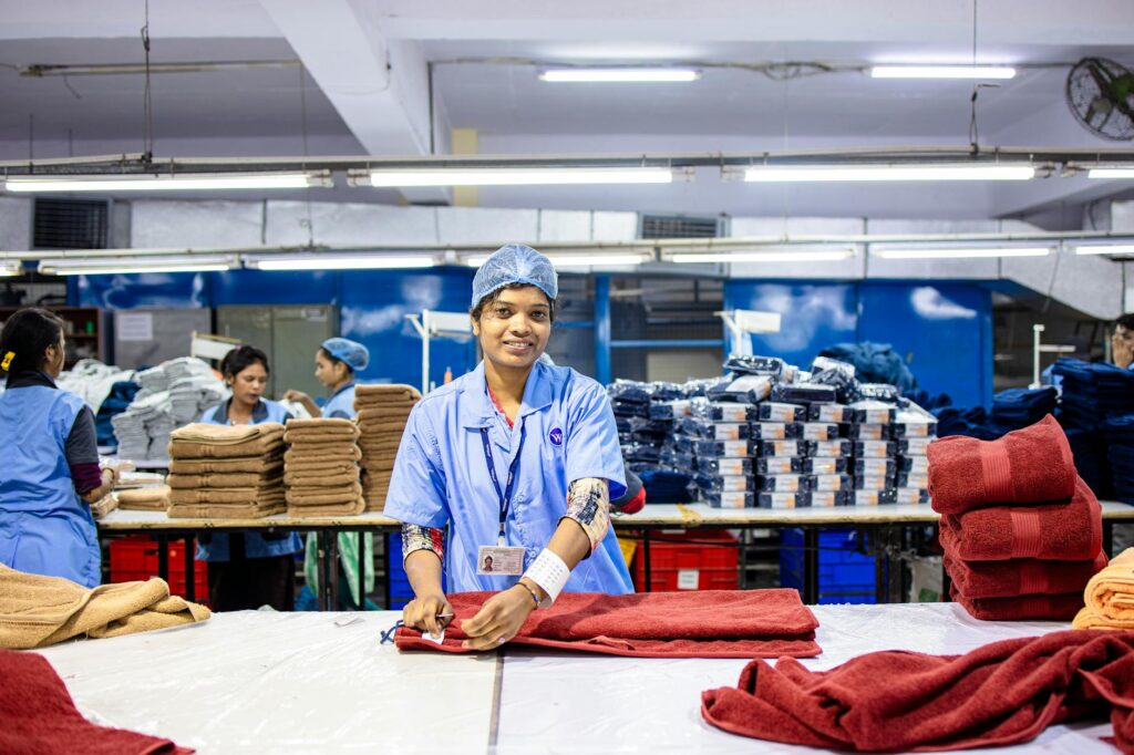 Worker Cooperatives Reshape Gig Labor: A Structural Pivot Toward Secure Careers and Shared Capital