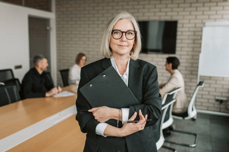 Making the Shift from Individual Contributor to Leader