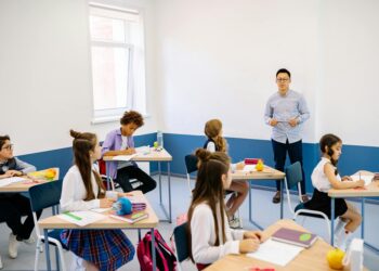 AI‑Generated Art in the Classroom: A Structural Shift in Pedagogy, Talent Pipelines, and Institutional Power