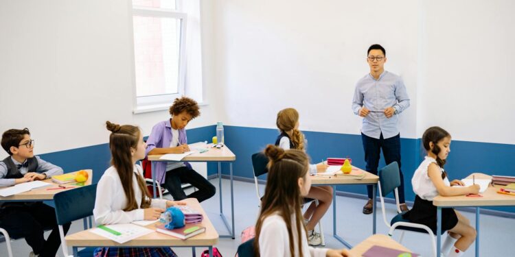 AI‑Generated Art in the Classroom: A Structural Shift in Pedagogy, Talent Pipelines, and Institutional Power