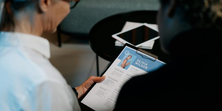 AI‑Powered Hiring Platforms Reshape Talent Flow and Institutional Power