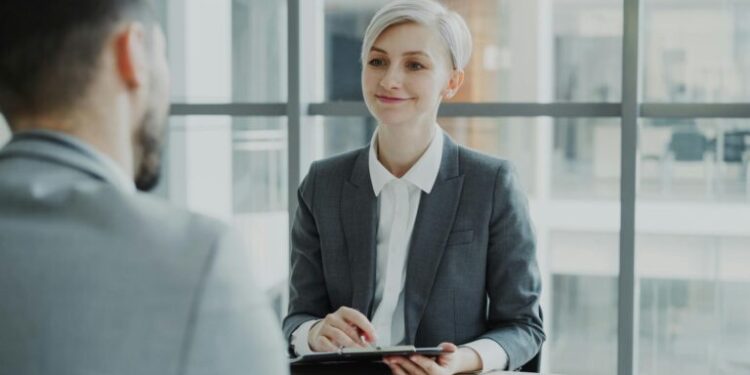 AI‑Powered Hiring: Structural Shift or Reinforced Inequity in the Post‑Pandemic Labor Market?