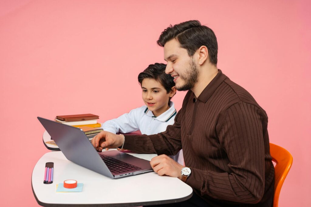 AI‑Powered Virtual Mentors Redefine Student Capital and Institutional Power