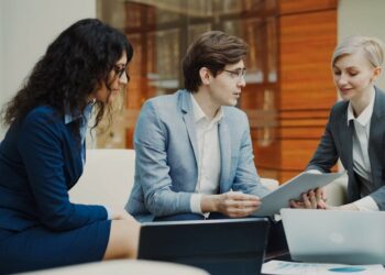 How to Build a Business in Europe: From Idea to First Customers as a Non-EU Citizen