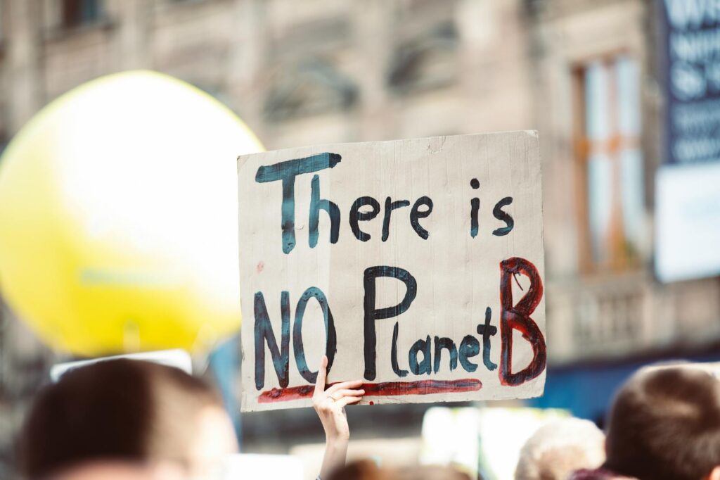 Climate Justice Redefines Global Supply Chains: A Structural Shift in Worker Rights and Environmental Accountability