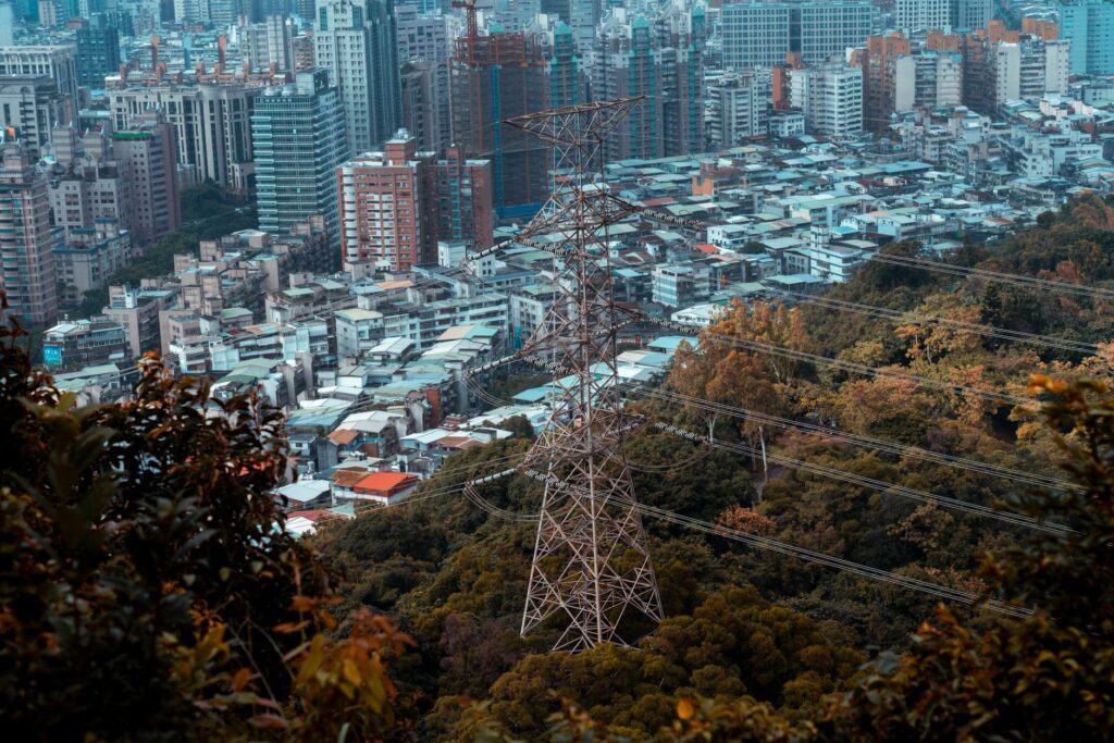 Climate‑Resilient Software Development Reshapes Urban Infrastructure and Career Trajectories