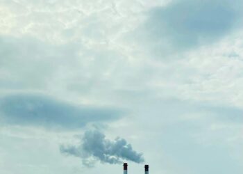 Decentralized Code, Concentrated Emissions: How Web3 Reshapes Cloud‑Computing’s Carbon Trajectory