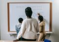 Decolonizing Teacher Education in the Digital Era: An Intersectional Systems Analysis