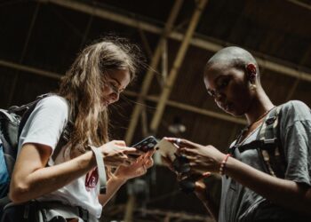 Digital‑Detox Retreats Redefine Wellness Tourism and Career Capital