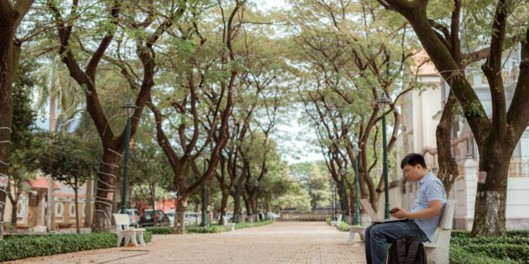 Digital‑Nomad Students Reshape Higher Education’s Institutional Architecture