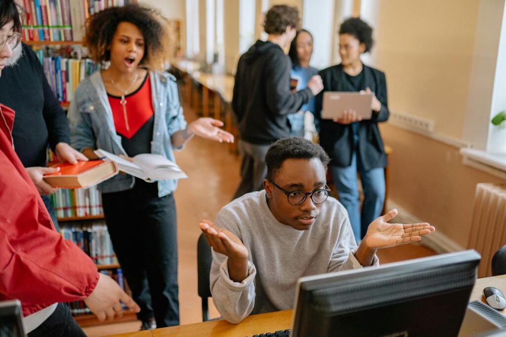 Echoes in the Digital Dorm: How Platform‑Mediated Communities Reshape Identity, Capital, and Institutional Power in Higher Education