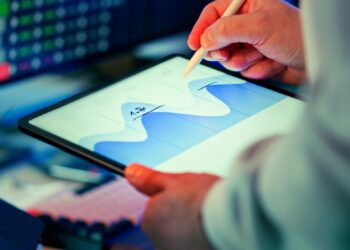 Empathy as a Structural Lever in UX/UI: Quantifying Its Role in Retention, Career Capital, and Institutional Power