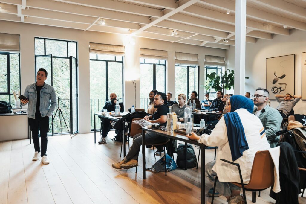 Experience‑Driven Mobility: How Skills‑Based Travel Reshapes Career Capital and Institutional Power