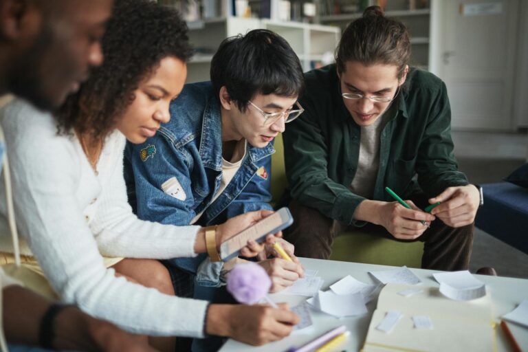 Gen Z Retention: Systemic Levers That Transform Corporate Talent Pipelines