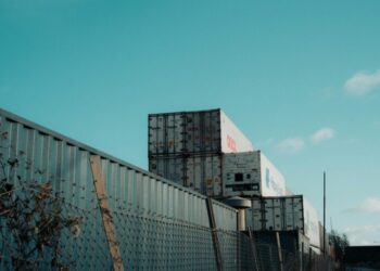 Global Supply Chains at the Crossroads: Structural Shifts Under Geopolitical Strain
