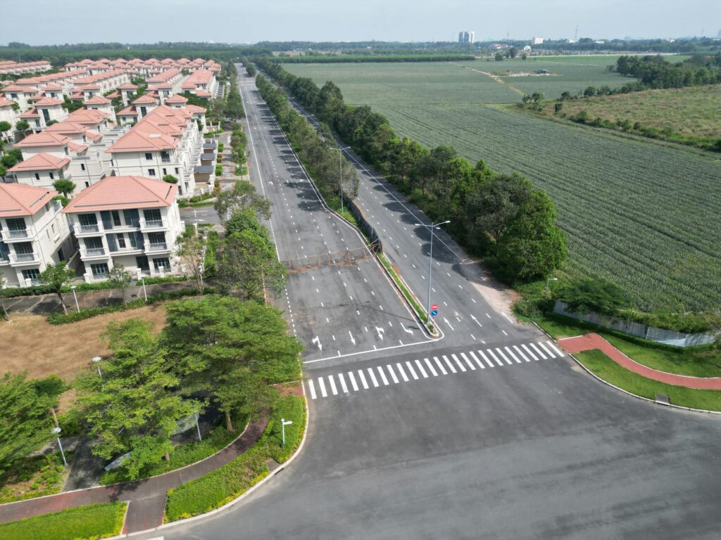 Green Infrastructure in the Global South: How ESG‑Focused Capital Is Redrawing the Development Playbook