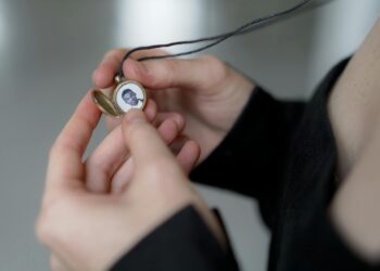 Heirloom Capital: How Legacy Jewelry Reshapes Corporate Brand Equity