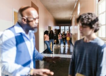 High‑Achievers, Hidden Strain: How Student‑Teacher Dynamics Shape Burnout in Elite Academia