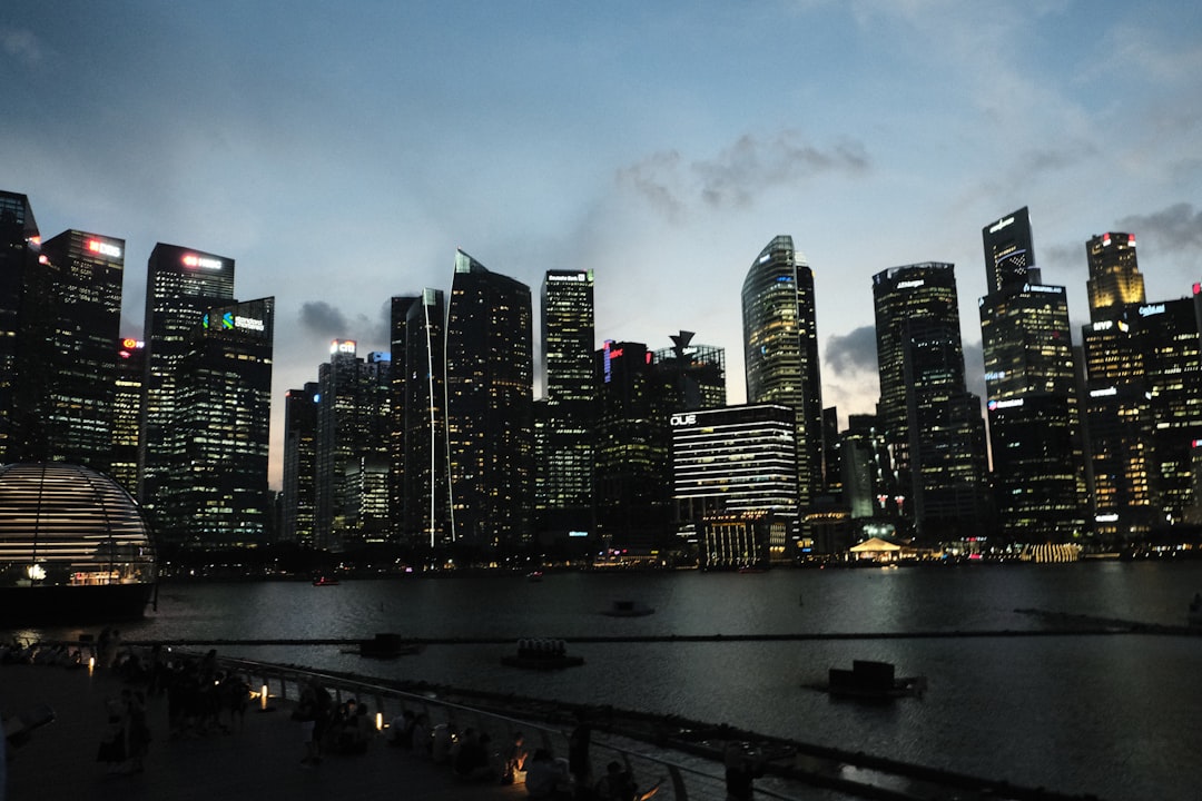 Foreign Investors Pull Billions from Indian Markets Amid Geopolitical Tensions