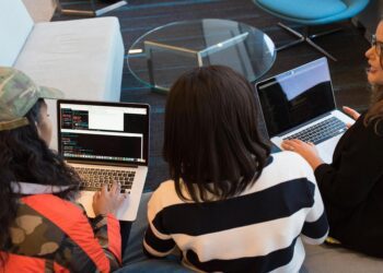 Hybrid DevOps as a Structural Pivot in Tech‑Driven Career Trajectories