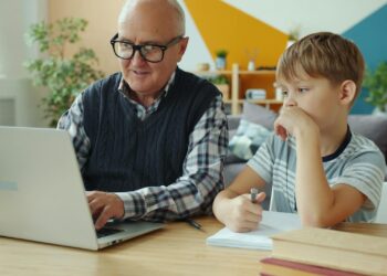 Intergenerational Mentorship as a Structural Lever for Career Capital in the Age-Diverse Enterprise