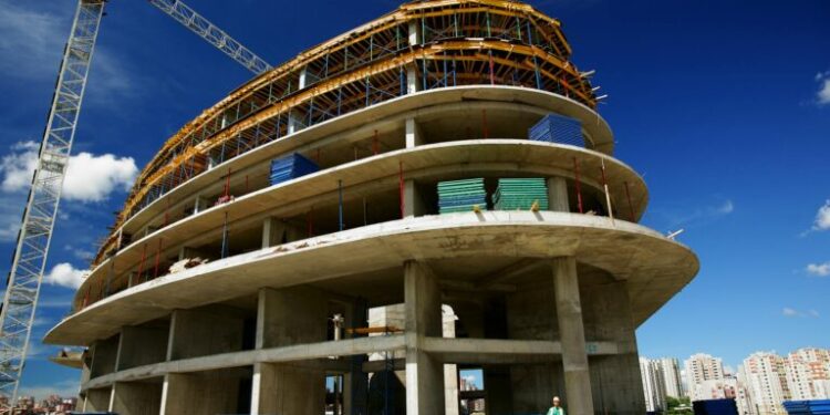 Low‑Carbon Materials Reshape Global Construction Capital