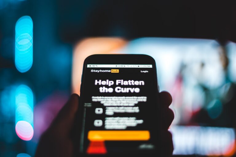 Micro‑Wellness Ascendant: Bite‑Size Apps Reshape Health Capital and Labor Markets