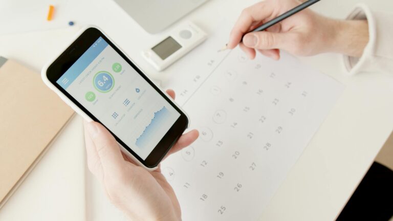 Micro‑Wellness Ascendant: Bite‑Size Apps Reshape Health Capital and Labor Markets