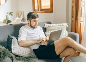 Remote‑First, AI‑Enabled, Wellness‑Centric: The Structural Re‑Engineering of Career Autonomy