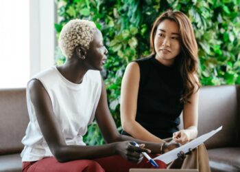 Rethinking Reverse Mentorship: Updating the Model for a Structured Talent Economy