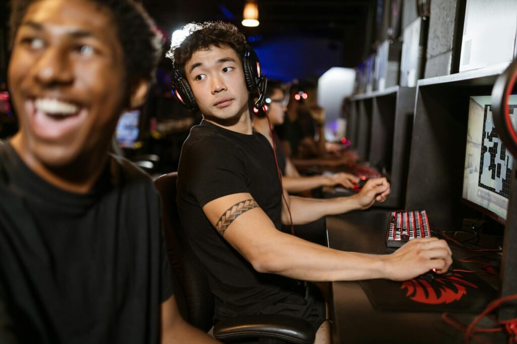 Sleep‑Deprived Controllers: How Rest Deficits Reshape Career Capital in Esports