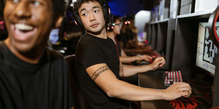 Sleep‑Deprived Controllers: How Rest Deficits Reshape Career Capital in Esports