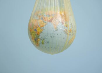 Sustainable Fashion’s Supply‑Chain Reset: From Emissions to Economic Mobility