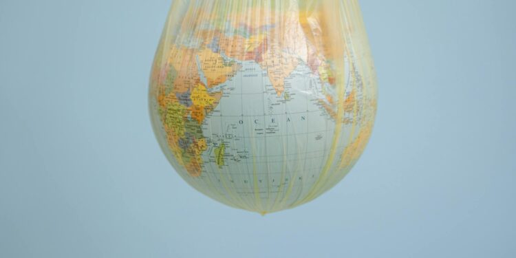 Sustainable Fashion’s Supply‑Chain Reset: From Emissions to Economic Mobility