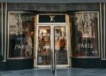 Sustainable Luxe: How Elite Consumers Are Re‑engineering Fashion’s Institutional Fabric