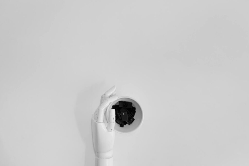 Synthetic Intelligence Redefines the Digital Workplace: A Structural Shift in Career Capital