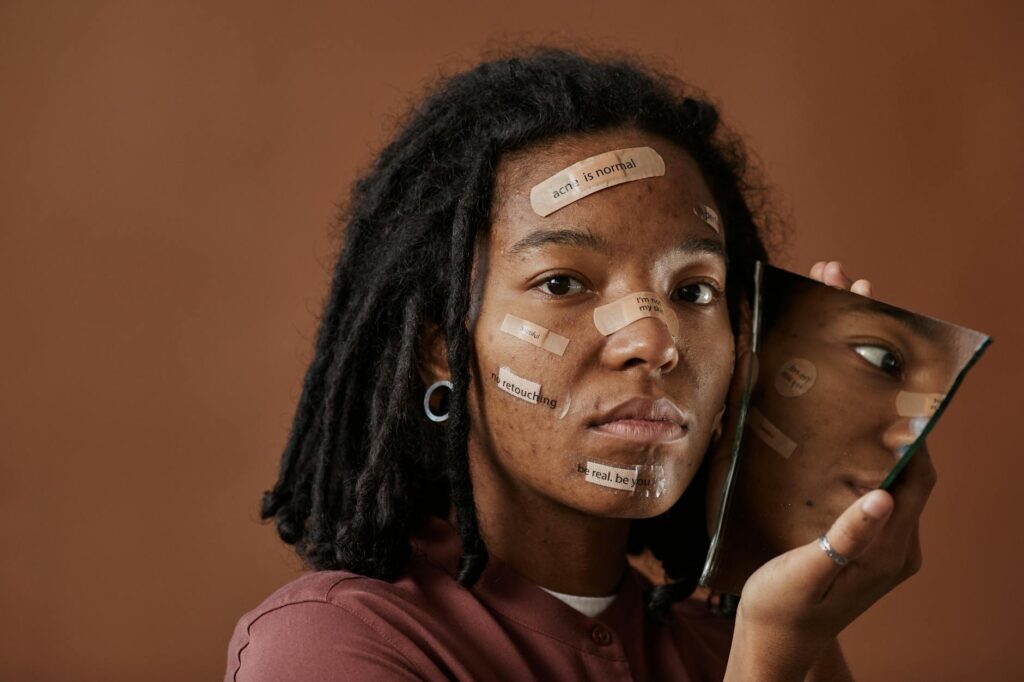 The Cosmetic Capital Curve: How Makeup Shapes Career Mobility for Women of Color