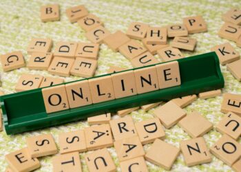 Virtual Campuses, Global Footprints: How International Online Universities Are Reshaping Career Capital