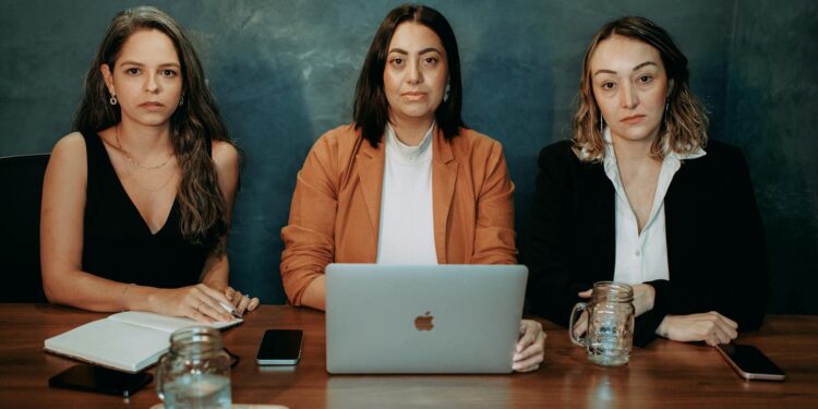 Women‑Led Digital‑Detox Retreats Redefine Post‑Pandemic Wellness Capital