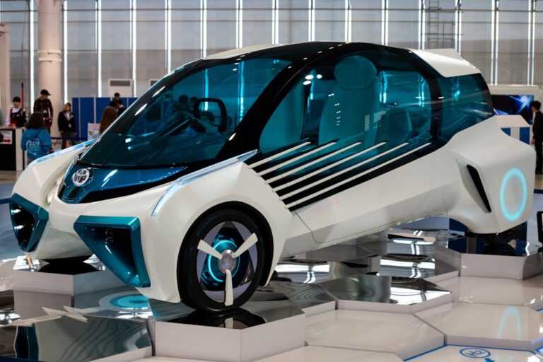 ‘Look, no hands’: China chases the driverless dream