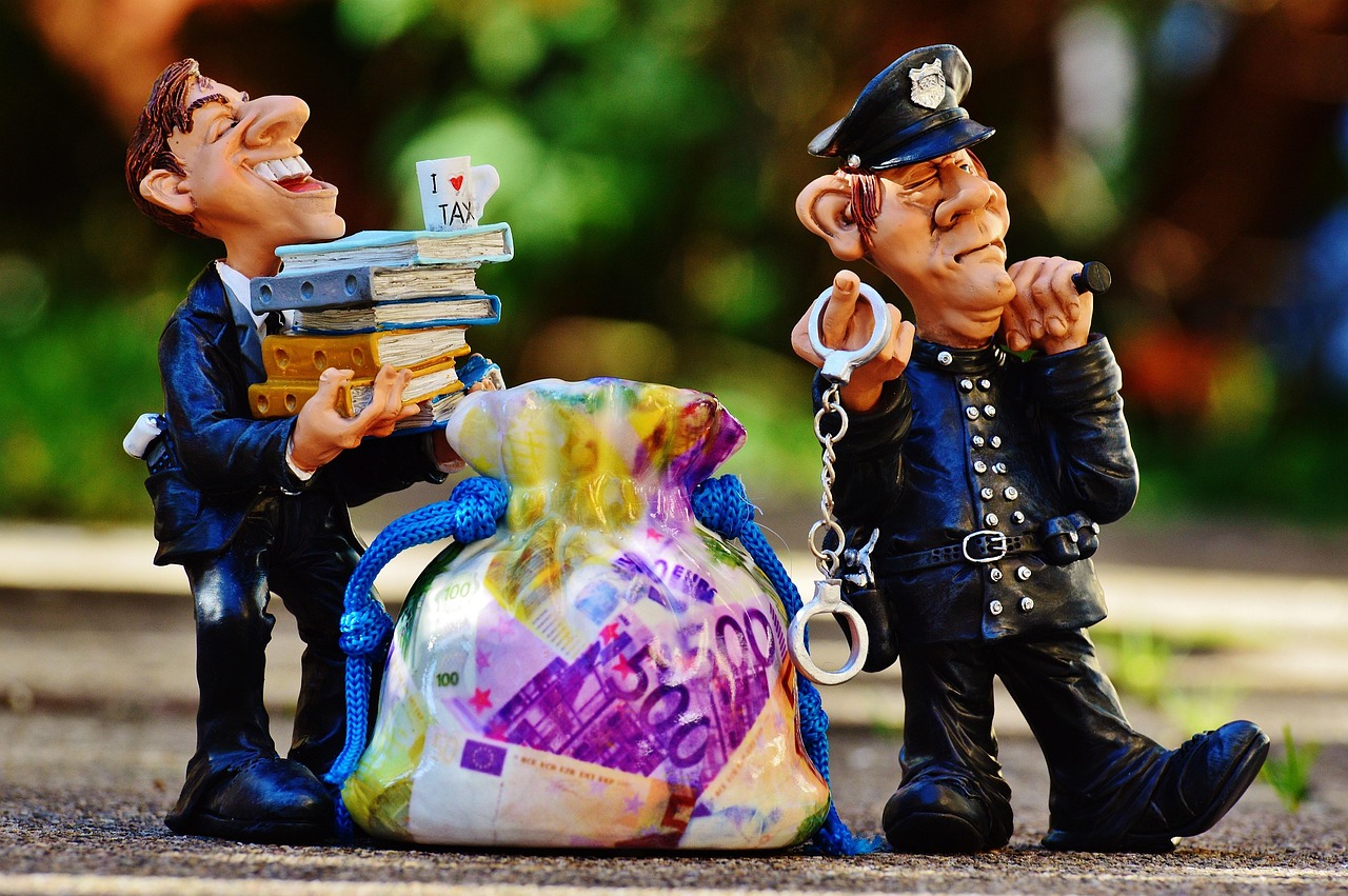 Elite Entrepreneurs' Investment Strategies