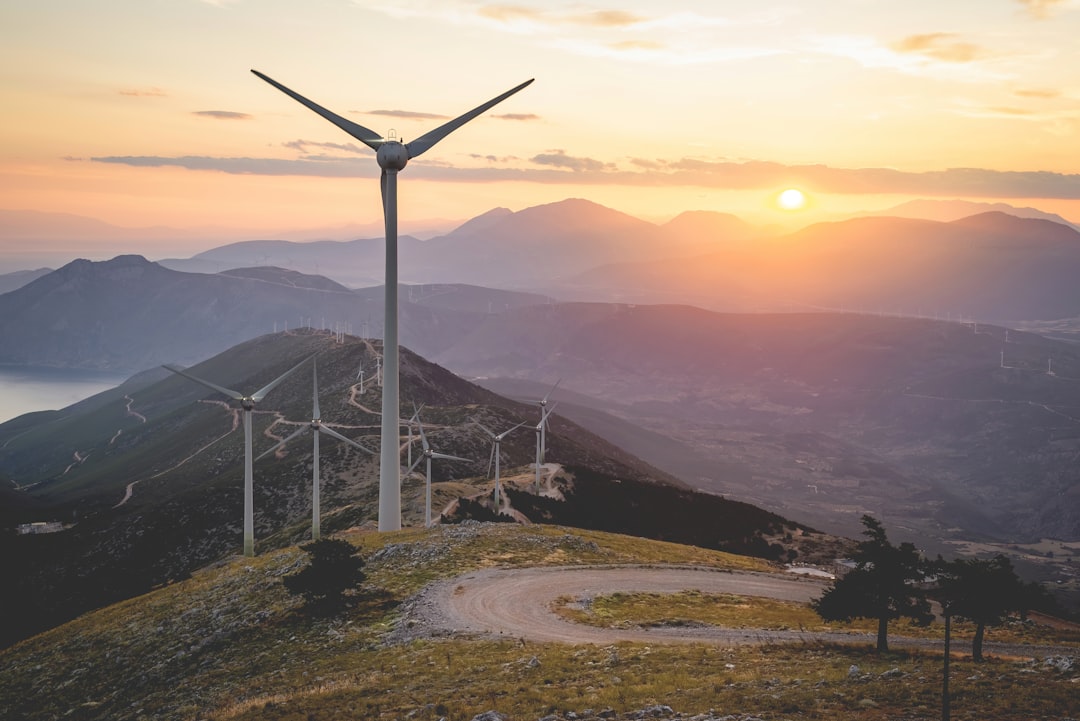 Centrica Bets on Gas Power Amid Renewable Growth