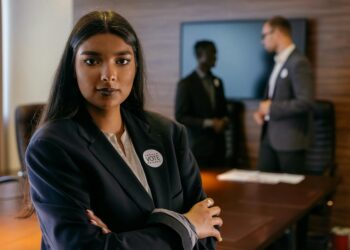 7 Evidence-Based Strategies for Introverts to Navigate Office Politics
