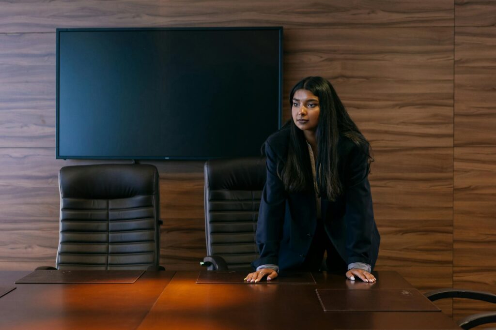 7 Evidence-Based Strategies for Introverts to Navigate Office Politics