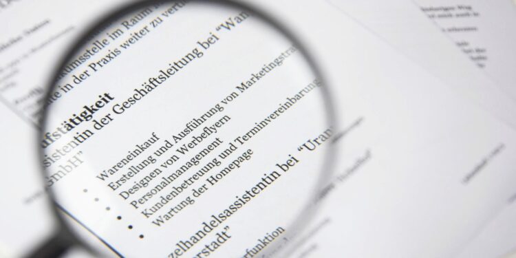 7 Ways to Simplify Complex Job Descriptions for Effective Resume Matching